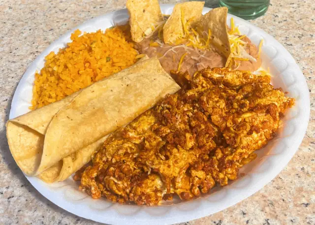Caliente Mexican Restaurant is the go-to breakfast spot for bold, authentic Mexican flavors in Sorrento Valley, Del Mar, Carmel Valley, Torrey Pines, and Torrey Hills
